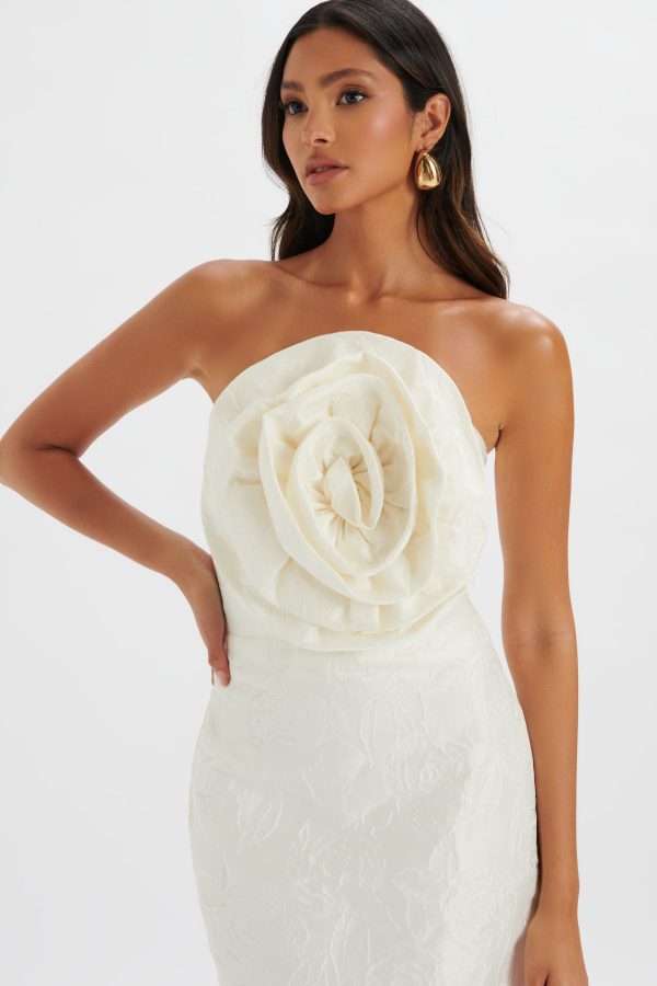 MONTANA 3D Flower Bandeau Dress in White Jacquard - Image 3