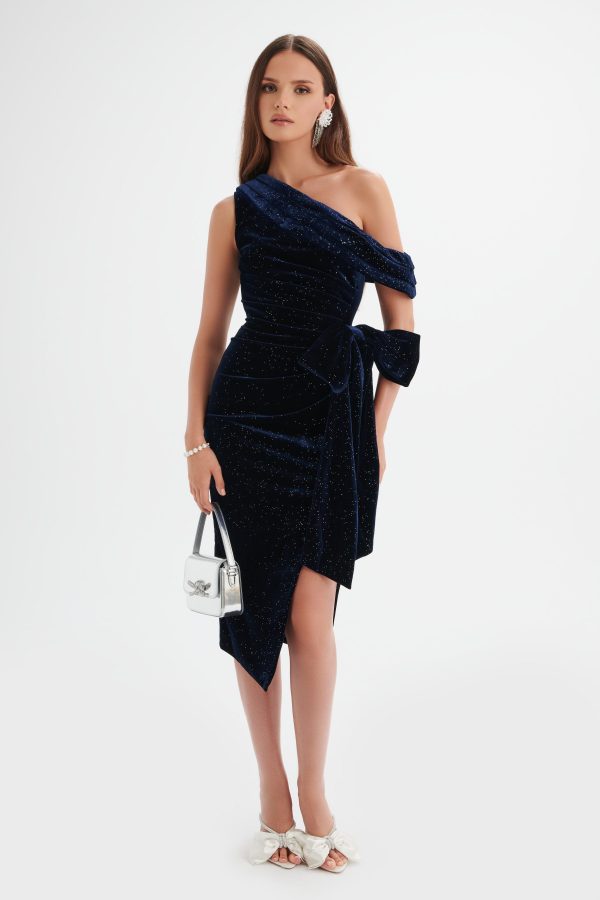 HONEY Glitter Velvet Asymmetric Pleated Bow Midi Dress in Midnight Blue - Image 5
